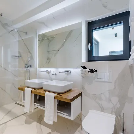 Luxury 