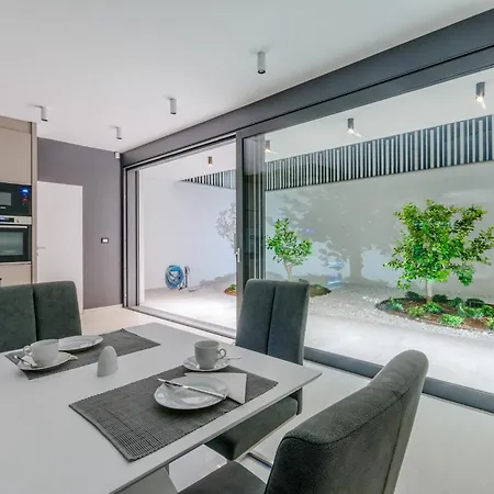 بيت للعطل Luxury 